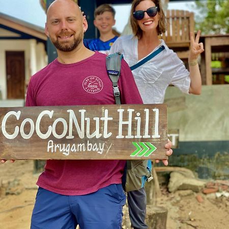 Albergue Coconut Hill Arugam Bay Exterior foto