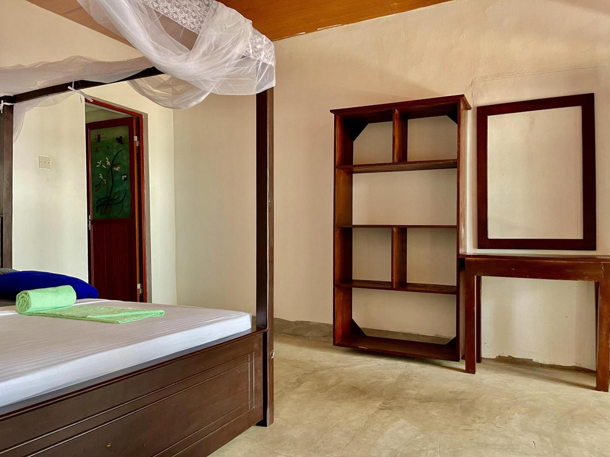 Albergue Coconut Hill Arugam Bay Exterior foto