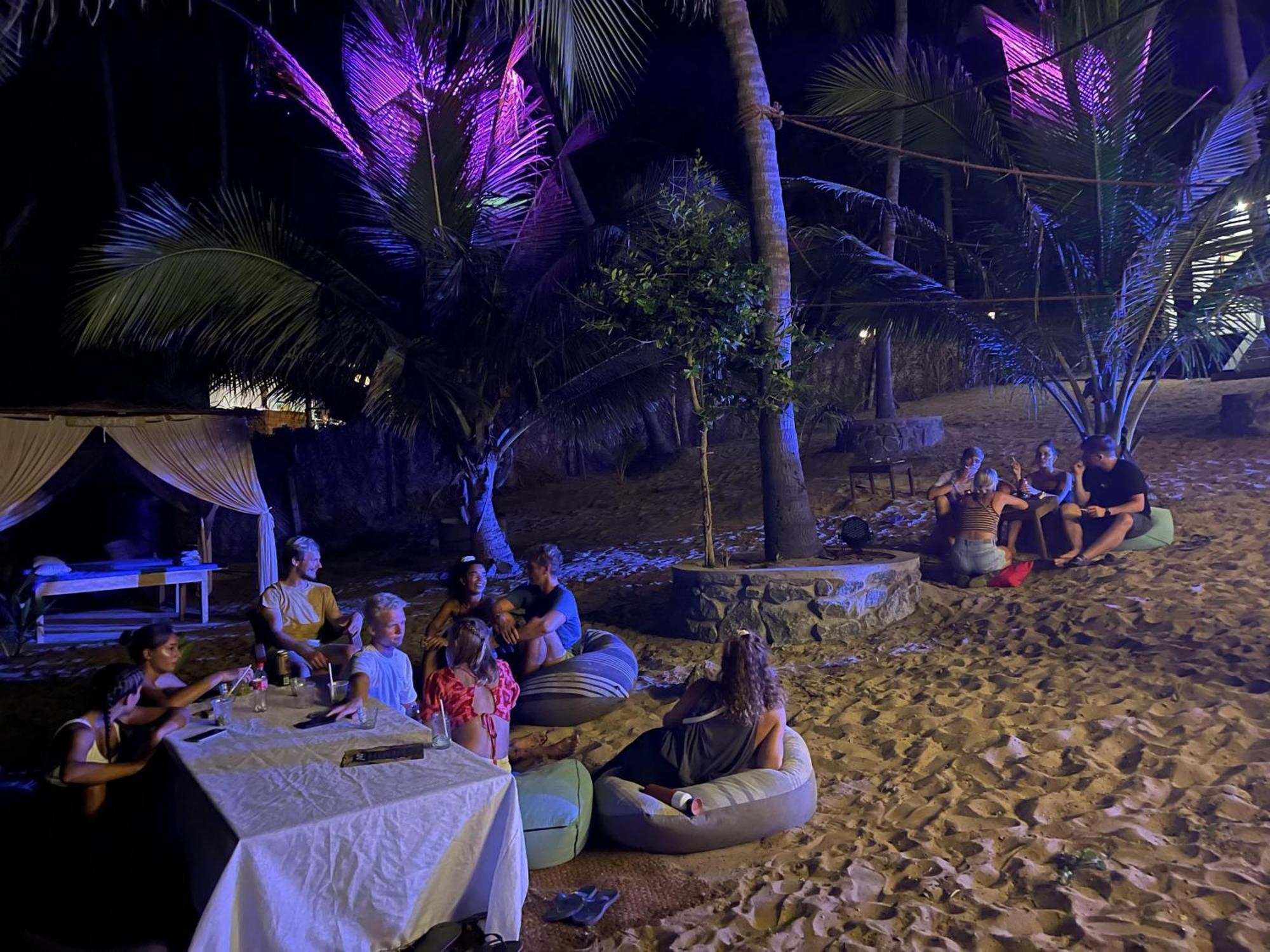 Albergue Coconut Hill Arugam Bay Exterior foto